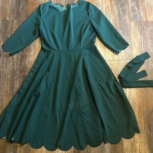 SHEIN Green Scalloped Hem Dress